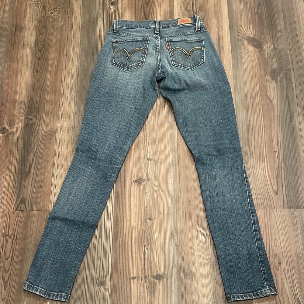 Levi's Women's Too Superlow 524 Jeans - Picture 2 of 6